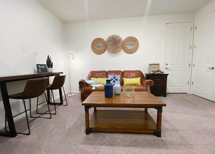 Duplex Home, 1 Bedroom 1 Ba, Kitchen, Great Views